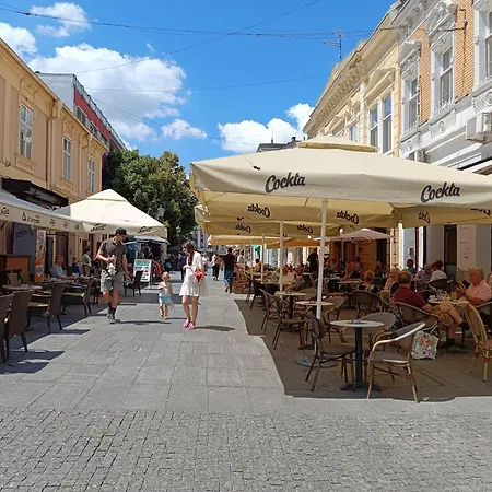 Zemun Central Exterior photo
